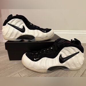 2025 Nike Air Foamposite Pro Pearl HF0794-200 White Black True Red Sz 12